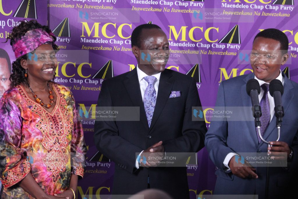 Machakos Governor Dr. Alfred Mutua (right), Embu Senator Lenny Kivuti (centre), and his wife Hildah Kivuti (left) during a press conference
