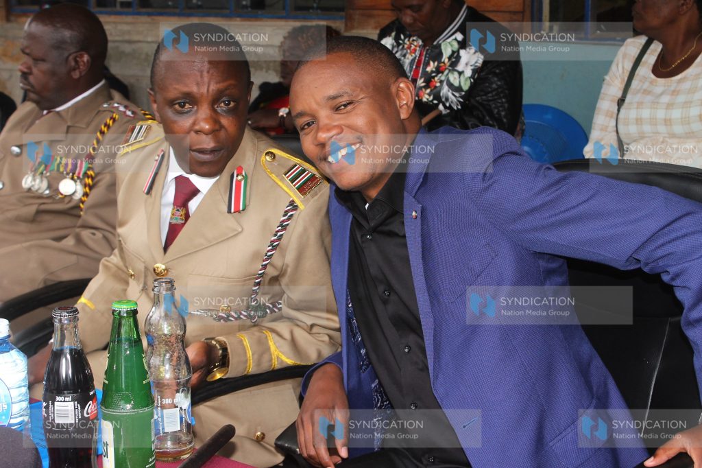 Molo Sub-County Deputy County Commissioner David Wanyonyi with Molo MP Kuria Kimani