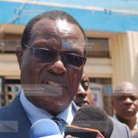 Chris Obure addresses the press at Kenyatta National Hospital