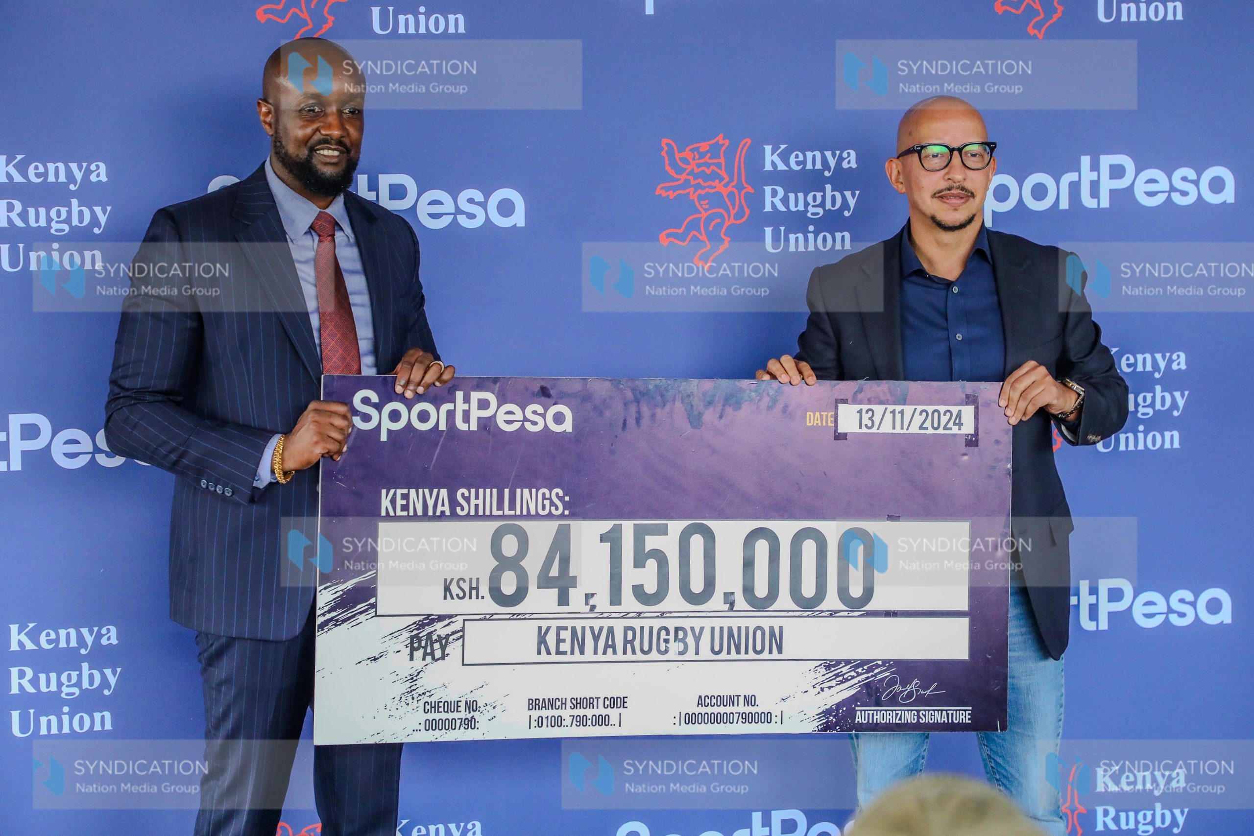 Sportpesa CEO Ronald Karauri with Kenya Rugby Union (KRU) Chairman Sasha Mutai
