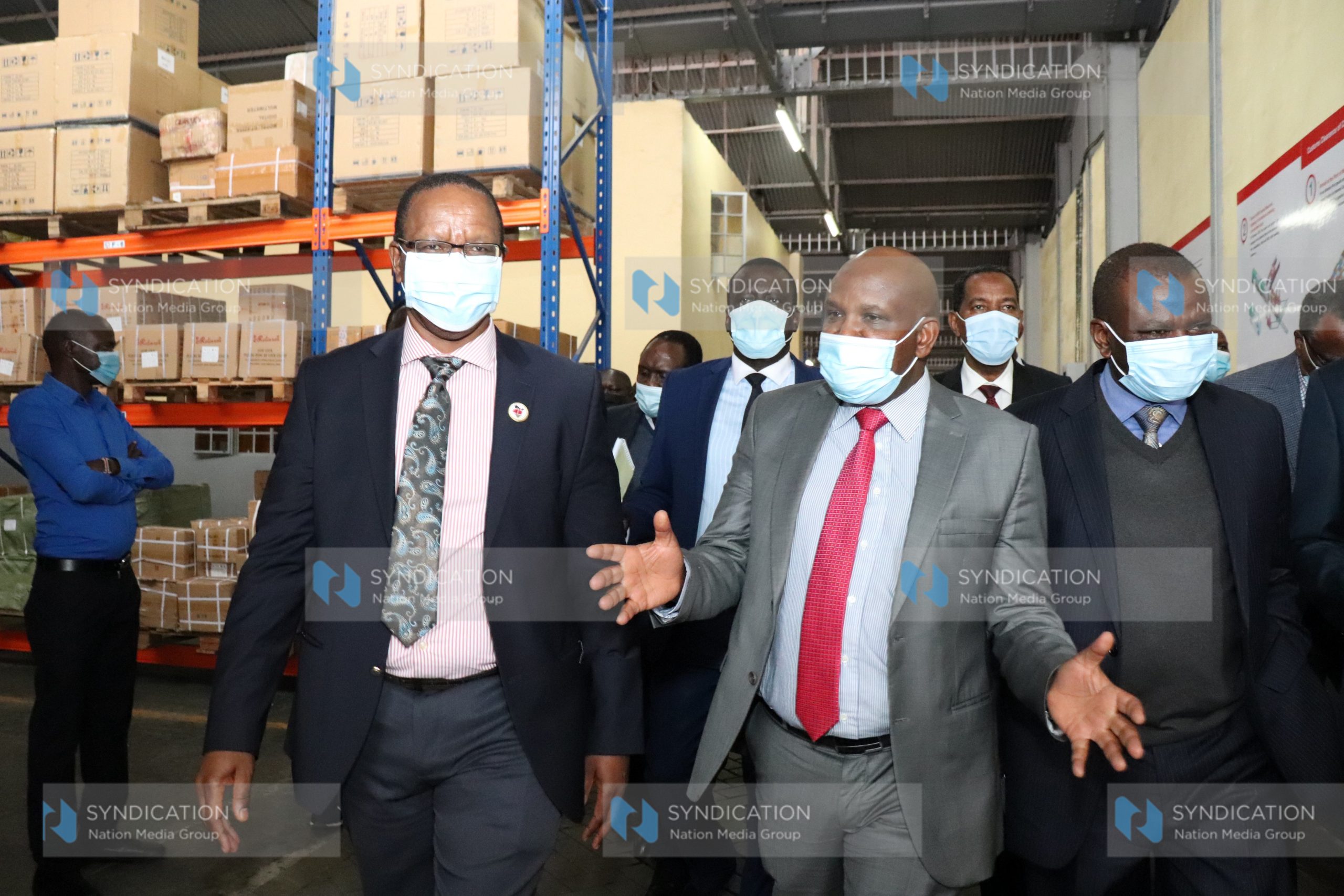 Interior Principal Secretary Dr. (Eng.) Karanja Kibicho together with KRA Commissioner-General, Mr. Githii Mburu